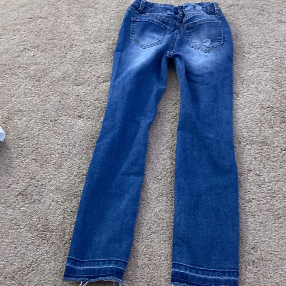 Girls Ripped Jeans! - Picture 2 of 2